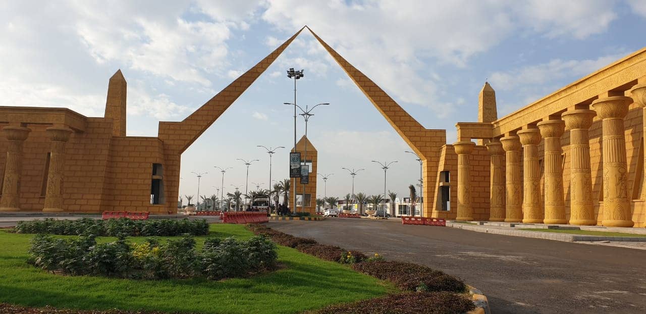 Al Noor Orchard grand gate, Lahore